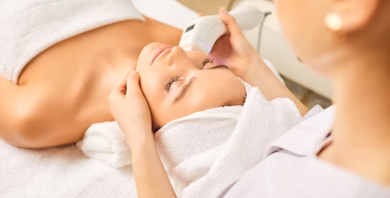 Diferencias entre tecnología Morpheus8 y HIFU para rejuvenecimiento facial