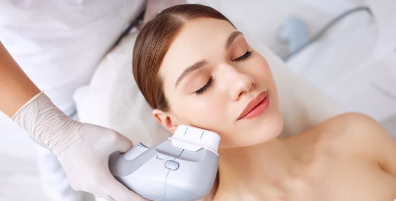 Protocolo combinado Morpheus8 y HIFU en ALMO Clinic Bogotá