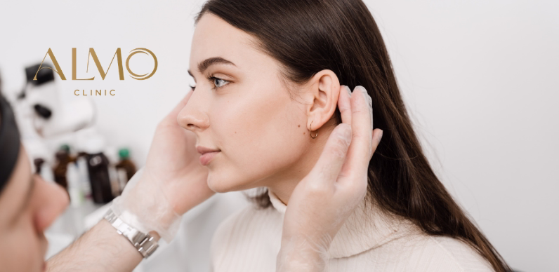 Otoplasty before and after results Bogotá — hidden retroauricular scar at ALMO Clinic Final otoplasty results in Bogotá — before and after ear surgery with hidden scar