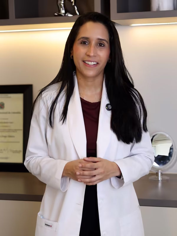 Dr. Martha Peñarredonda, plastic surgeon at ALMO Clinic Bogota